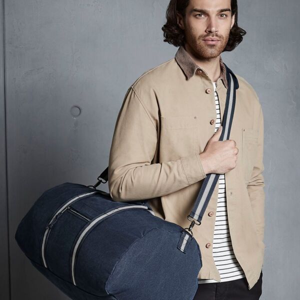 Vintage Canvas Holdall Thumbnail